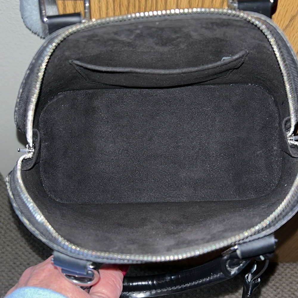 Rare limited edition Louis Vuitton Epi azteque Alma BB - Picture 13 of 16